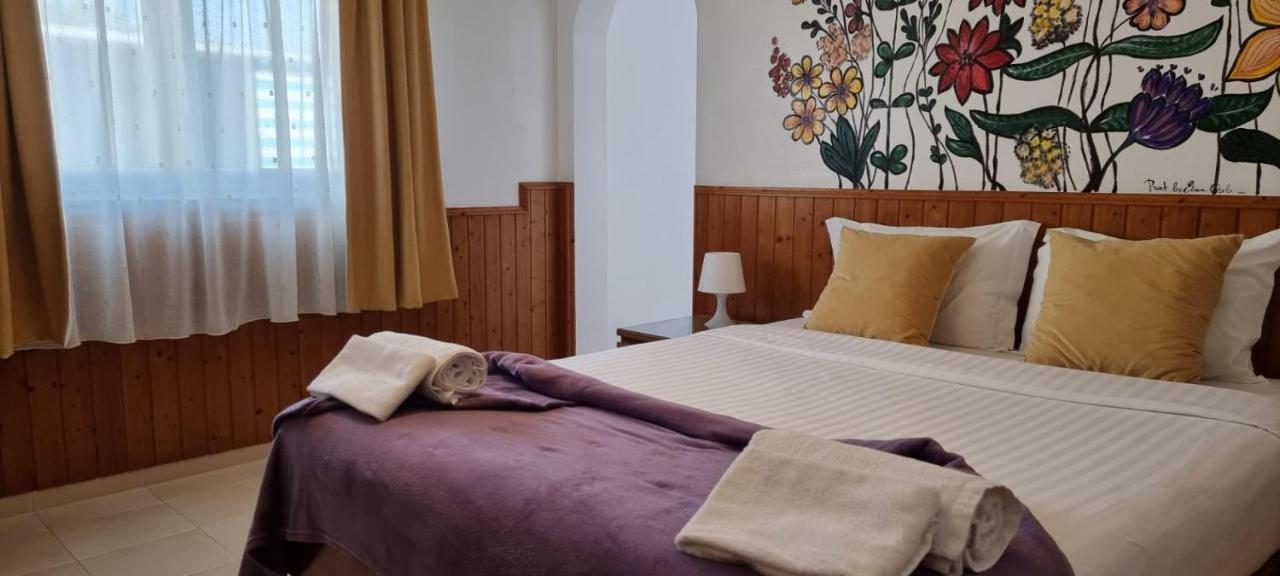 Surf House Helena Hotel Đảo Đảo Baleal Ngoại thất bức ảnh