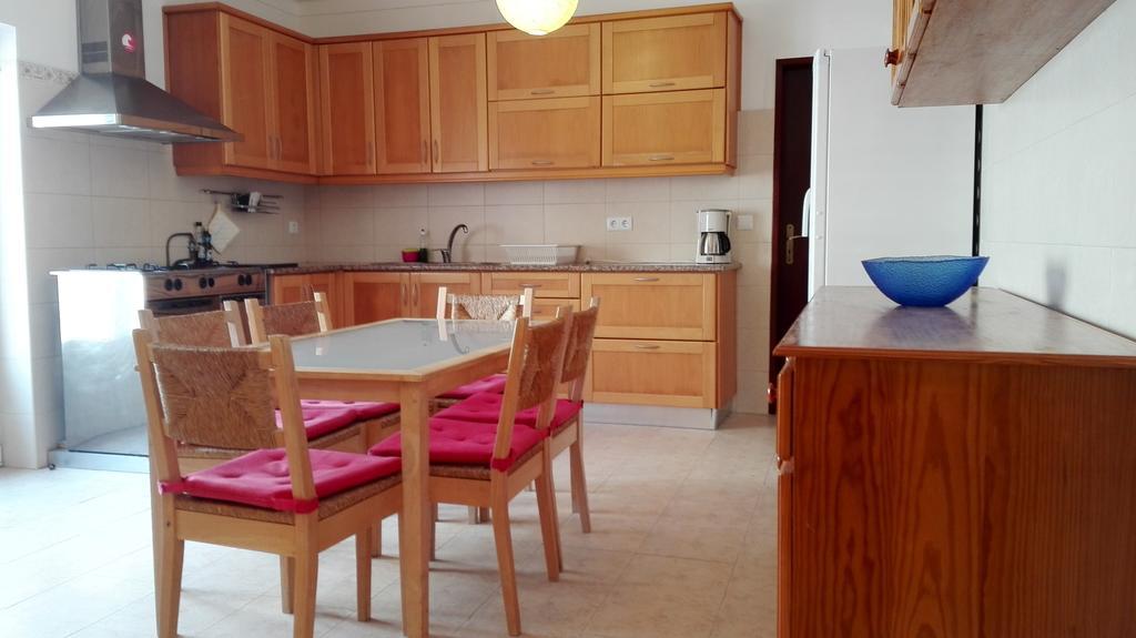 Surf House Helena Hotel Đảo Đảo Baleal Ngoại thất bức ảnh